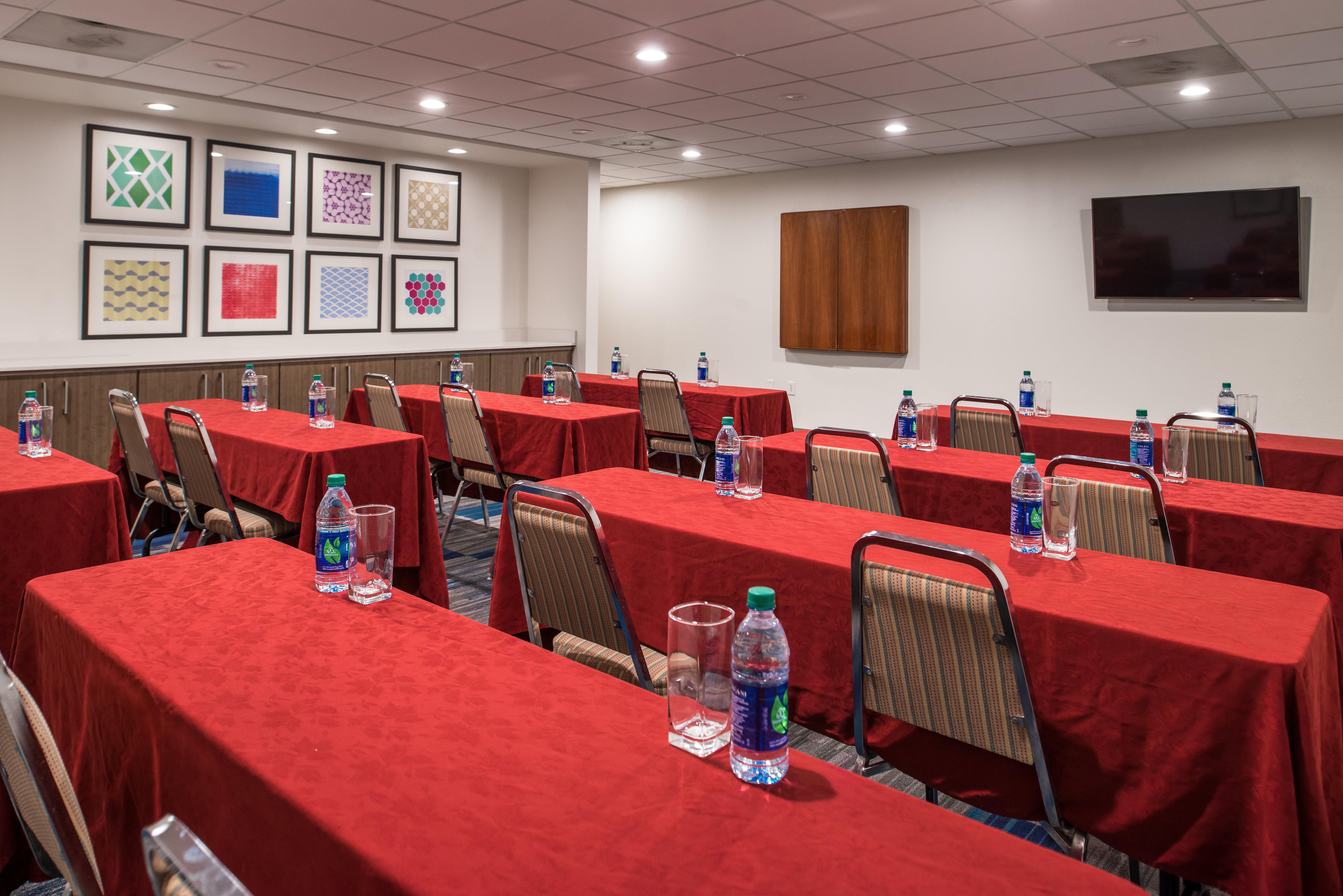 Holiday Inn Express Hotel & Suites Tampa-Anderson Road-Veterans Exp By Ihg West Chase Ngoại thất bức ảnh