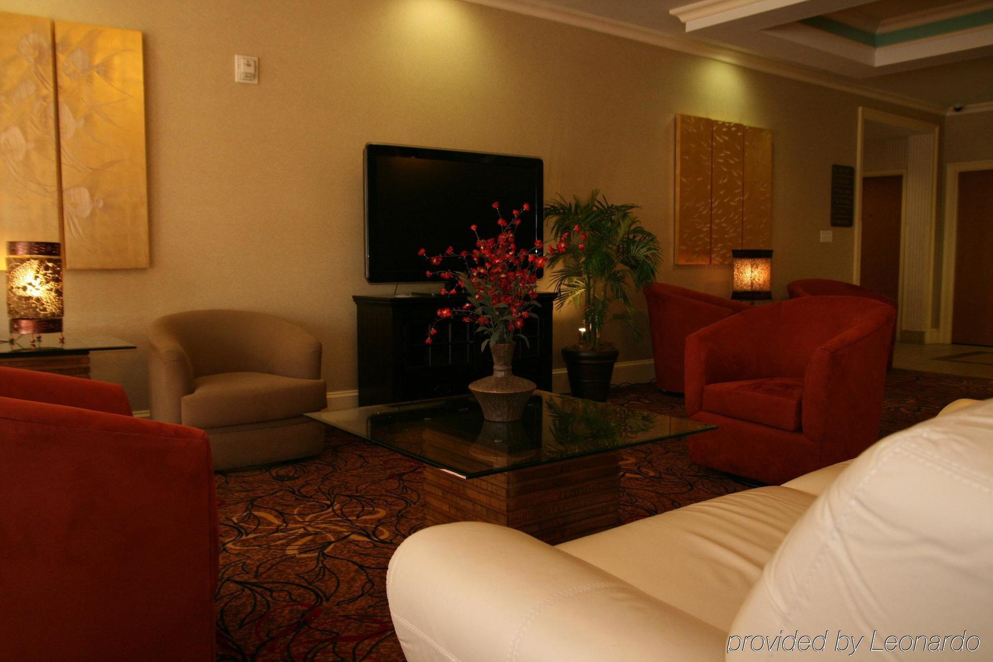 Holiday Inn Express Hotel & Suites Tampa-Anderson Road-Veterans Exp By Ihg West Chase Nội địa bức ảnh